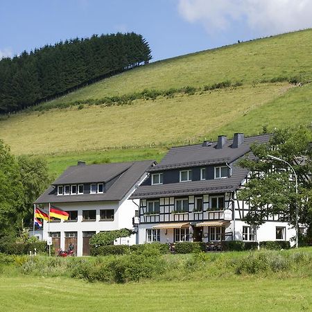 Hotel Landhaus zum Sorpetal Schmallenberg Exterior foto
